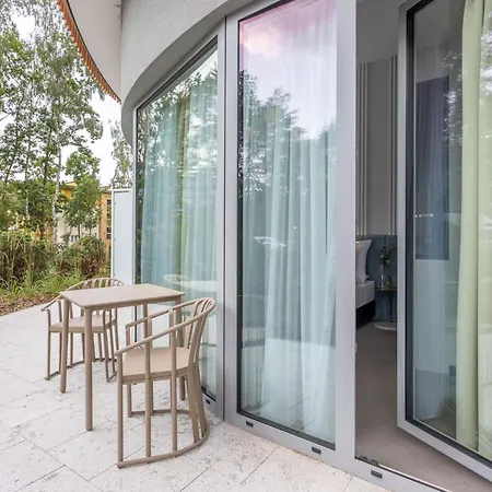 Helle Mit Terrasse Auf Usedom By Interhome 아파트
